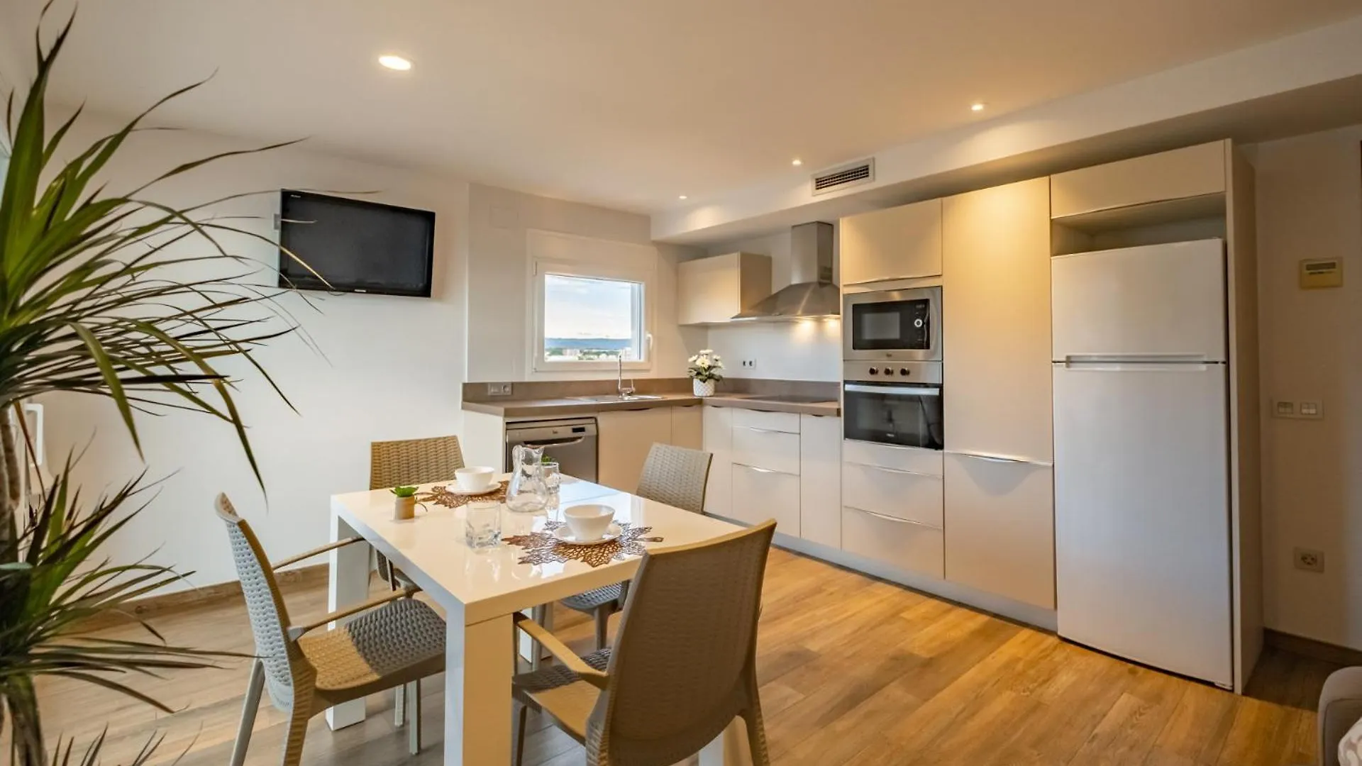 Lägenhet Apartamento Con Terraza, Vistas Playa Y Montana L'L'Hospitalet de l'Infant Spanien